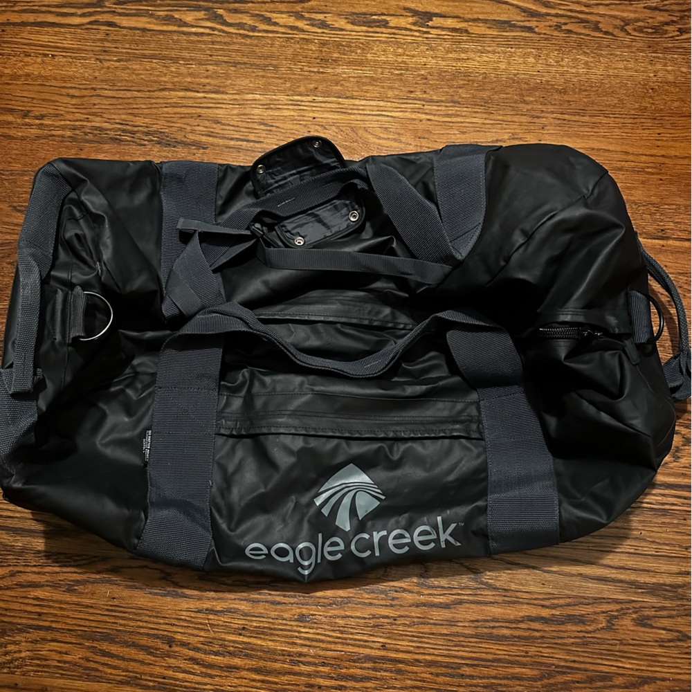 Eagle Creek Large (Very) Dark Green Duffel Bag